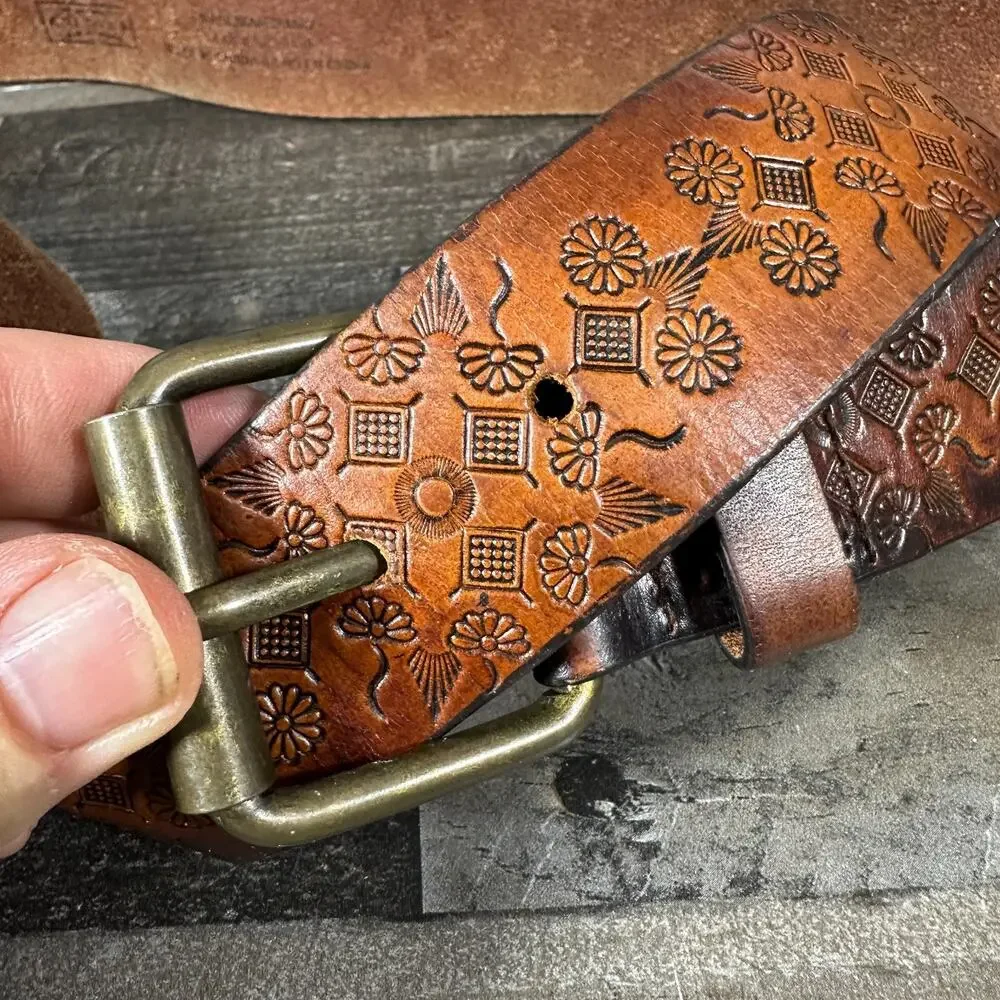 Arizona Jean Company Brown Western Belt Metal Buckle Geometric Aztec Medium‎ Y2k